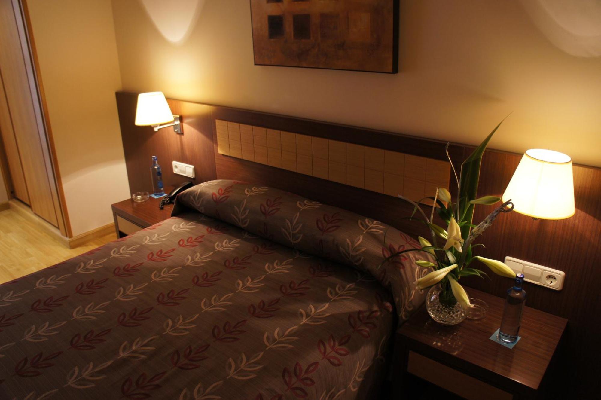 Tch Hotel Lorqui ภายนอก รูปภาพ
